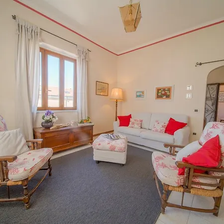 Casa Leila San Vincenzo