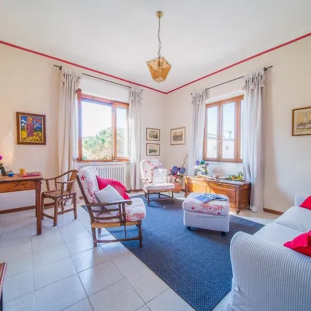 Casa Leila San Vincenzo